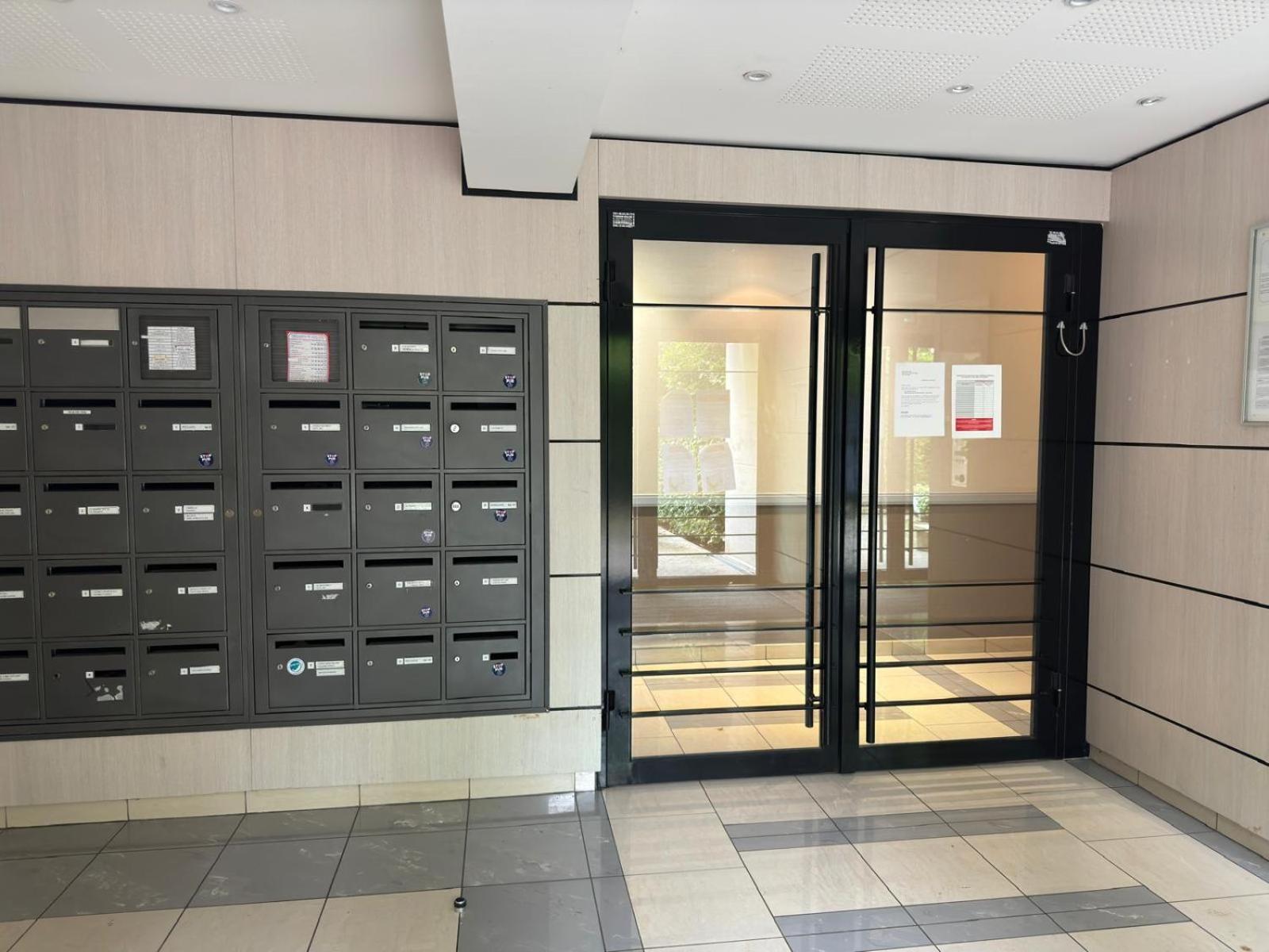מונטבראן Appartement Magnolia 40M2, Parking Et Wifi Gratuit מראה חיצוני תמונה