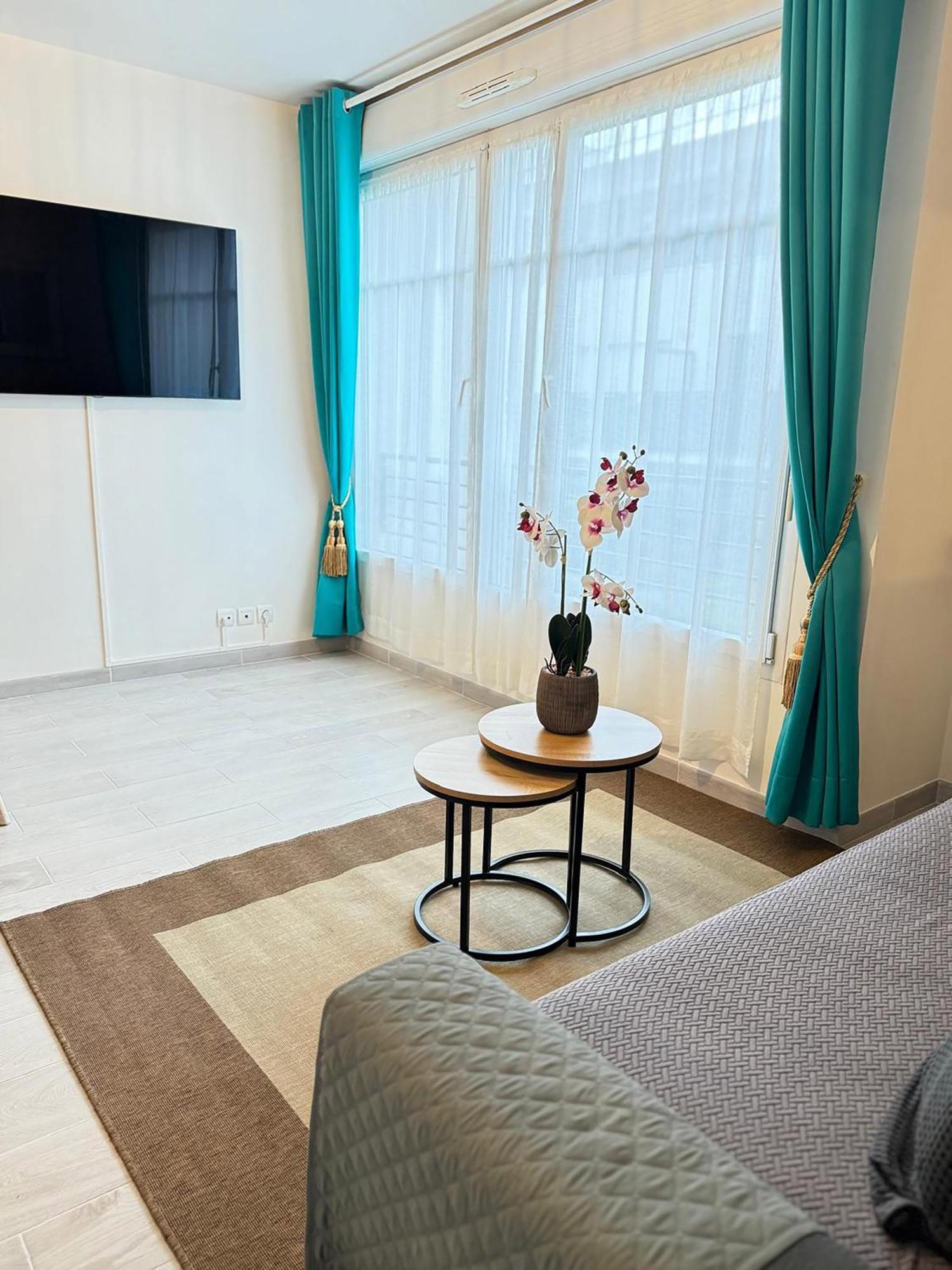מונטבראן Appartement Magnolia 40M2, Parking Et Wifi Gratuit מראה חיצוני תמונה